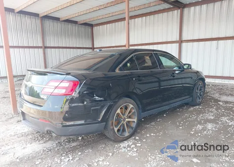 2016 Ford Taurus Sho z USA, uszkodzony, nr VIN 1FAHP2KT4GG140903